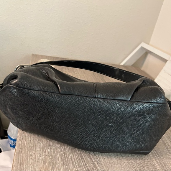 Coach Dark Navy Leather Bag with Light Blue Interior - Picture 7 of 7